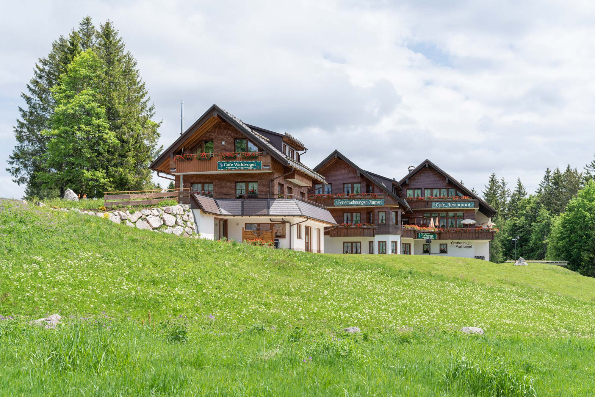 Architekturbüro Kaiser Referenz Gasthaus Cafe Waldvogel